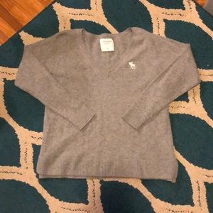 Light weight Abercrombie and Fitch sweater